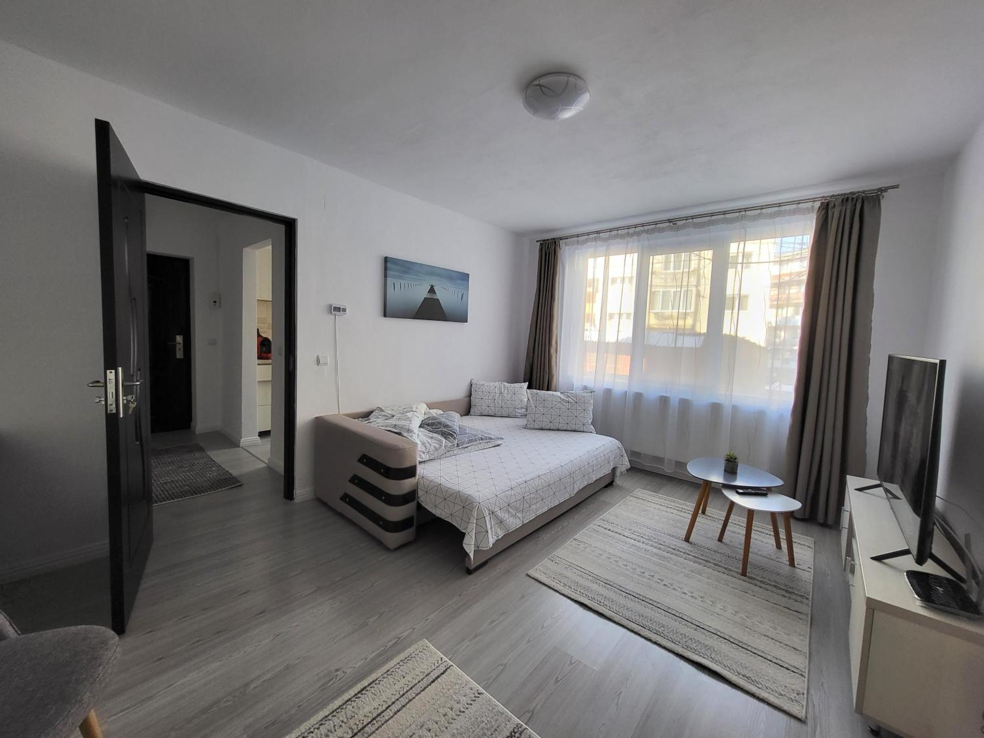 Cosy Elegant Apartment Cehu Silvaniei Exterior photo